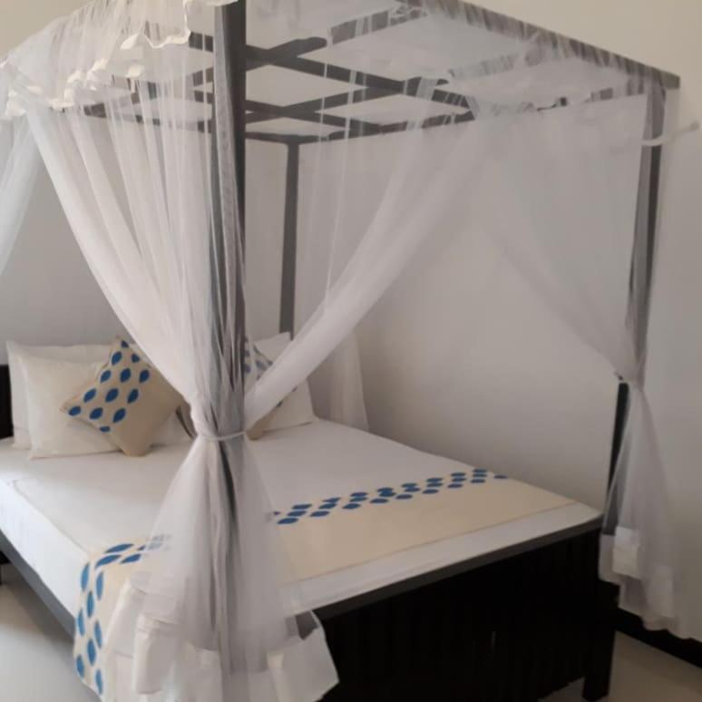Apna Homestay Apartments Unawatuna Eksteriør bilde